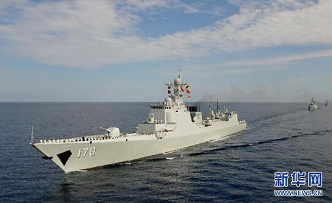 Tàu chiến chủ lực của Hạm đội Nam Hải (ảnh tư liệu)