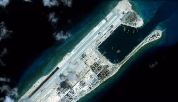 Trung Quốc ra sức tiến hành bành trướng lãnh thổ và bành trướng quân sự ở Biển Đông