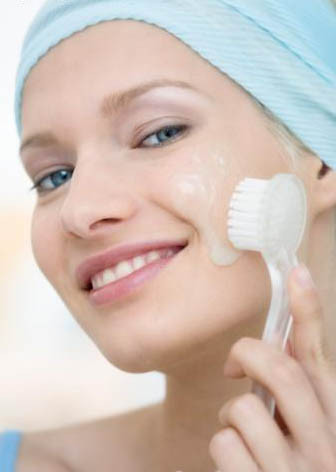 Nếu bạn có làn da nhạy cảm không nên dùng các loại hoa quả có chứa nồng độ axit cao, và da khô nên chọn quả bơ hoặc dầu ôliu khi làm mặt nạ dưỡng da. Nếu bạn có làn da nhạy cảm không nên dùng các loại hoa quả có chứa nồng độ axit cao, và da khô nên chọn quả bơ hoặc dầu ôliu khi làm mặt nạ dưỡng da.