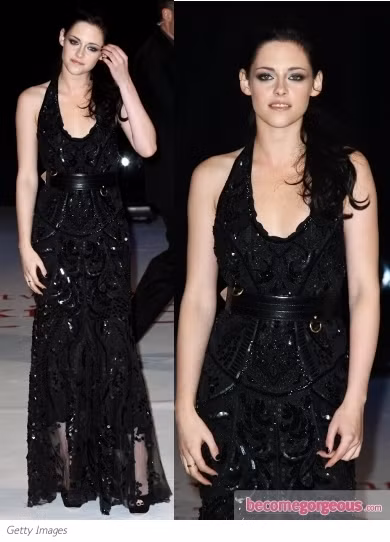 Kristen Stewart gợi cảm với bộ đầm trễ ngực. Kristen Stewart gợi cảm với bộ đầm trễ ngực.