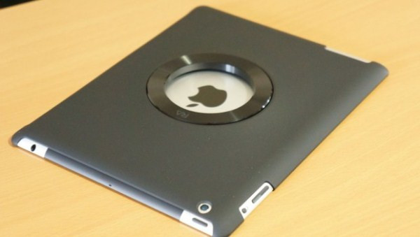 Ngoài những ưu điểm nổi trội thì cũng có một số nhược điểm nhỏ đáng lưu ý ở chiếc vỏ này đó là giá có vẻ khá đắt cộng với sản phẩm màu đen dễ bị lộ vết bẩn. Vì thế người sử dụng nên cân nhắc kĩ trước khi quyết định mua. Ngoài những ưu điểm nổi trội thì cũng có một số nhược điểm nhỏ đáng lưu ý ở chiếc vỏ này đó là giá có vẻ khá đắt cộng với sản phẩm màu đen dễ bị lộ vết bẩn. Vì thế người sử dụng nên cân nhắc kĩ trước khi quyết định mua.