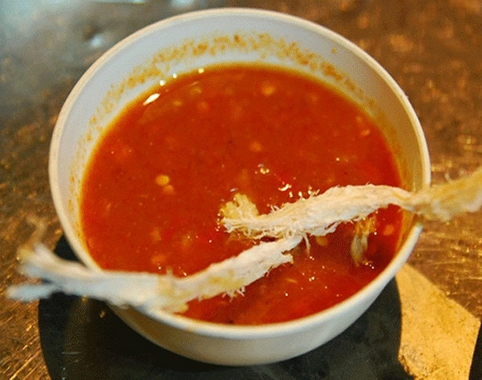 Nếu ăn thường xuyên và nhiều sẽ ảnh hưởng đến thần kinh; khi tích trữ lâu dài trong cơ thể sẽ có nguy cơ bị ung thư hay mắc các bệnh lý khác, tùy theo chất sinh ra trong cơ thể.