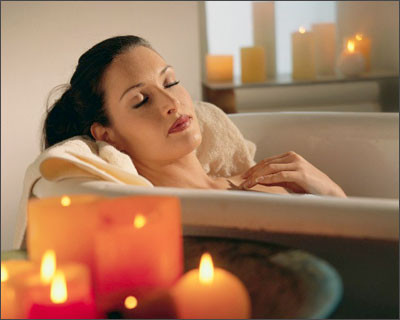 Thư giãn mỗi ngày: Stress kinh niên có thể làm đường máu của bạn tăng vọt. Vì thế, các hoạt động nghỉ ngơi, thư giãn (như yoga, đi bộ, thiền, ngủ sâu..) sẽ giúp bạn lấy lại sự thăng bằng này. Thư giãn mỗi ngày: Stress kinh niên có thể làm đường máu của bạn tăng vọt. Vì thế, các hoạt động nghỉ ngơi, thư giãn (như yoga, đi bộ, thiền, ngủ sâu..) sẽ giúp bạn lấy lại sự thăng bằng này.