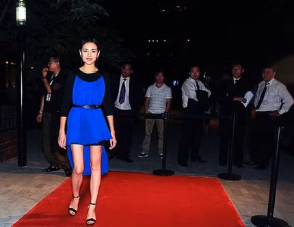 Sao khoe chân, bất ngờ lĩnh "phản ứng ngược" ảnh 11 Sao khoe chân, bất ngờ lĩnh "phản ứng ngược" ảnh 11