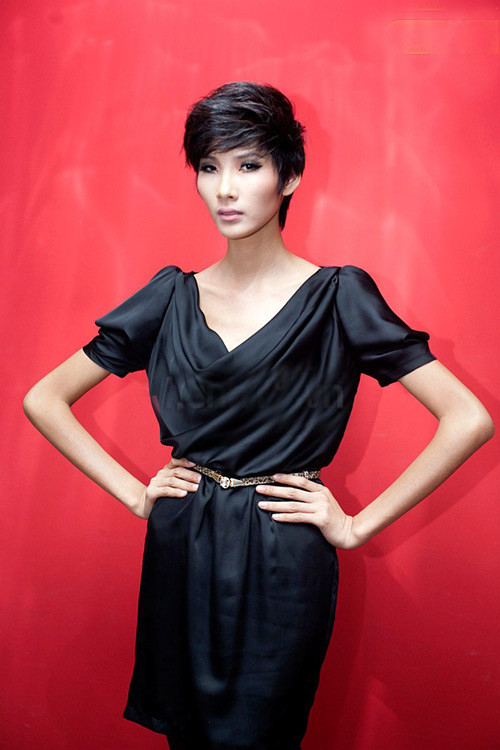 Hoàng Thùy Hoàng Thùy