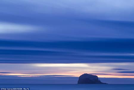 Một ngày mới ở Firth of Forth. Một ngày mới ở Firth of Forth.