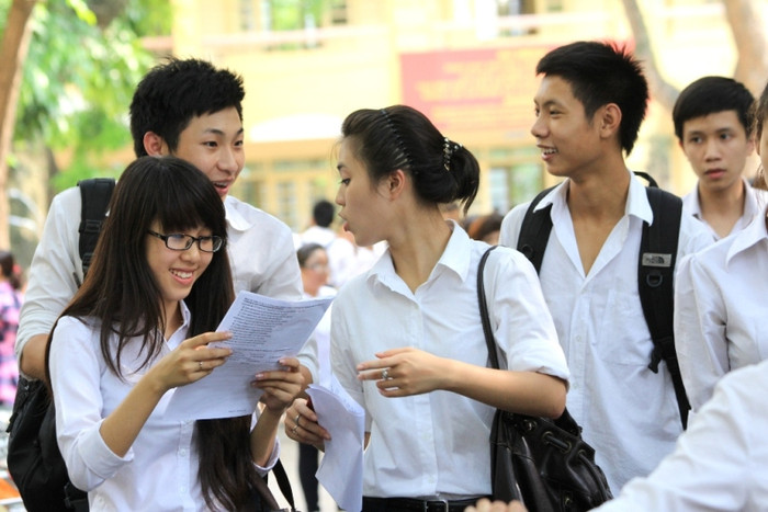 Chia vui cùng bạn bè