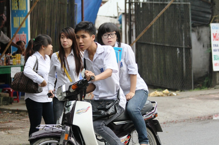 Có thí sinh cho rằng, mình đi thi nên được ưu tiên không sợ công an. Có thí sinh cho rằng, mình đi thi nên được ưu tiên không sợ công an.