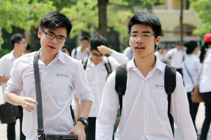 Đề Ngoại ngữ: Thí sinh chưa tự tin phần tự luận ảnh 1 Đề Ngoại ngữ: Thí sinh chưa tự tin phần tự luận ảnh 1