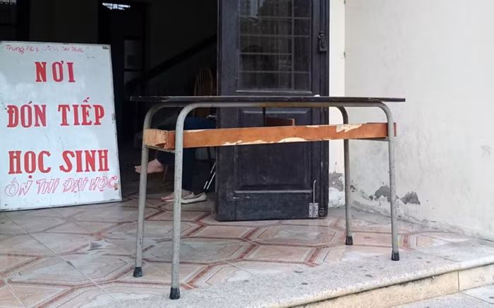 Ôn thi đại học cấp tốc: giá cao, ít người học ảnh 2