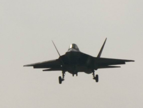 Máy bay chiến đấu tàng hình J-31 Trung Quốc bay thử