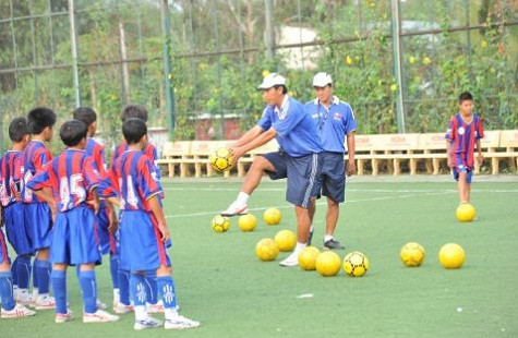 Cơ hội cho các cầu thủ trẻ thực hiện ước mơ trở thành cầu thủ chuyên nghiệp Cơ hội cho các cầu thủ trẻ thực hiện ước mơ trở thành cầu thủ chuyên nghiệp