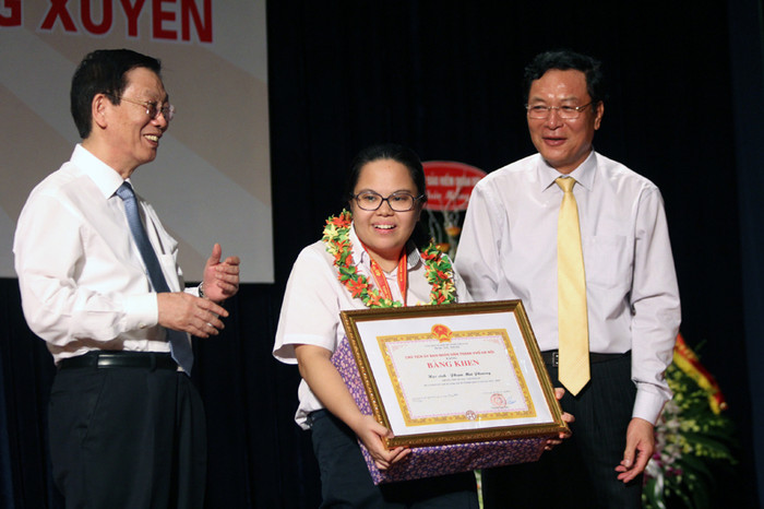 Chông gai con đường đến lớp của trẻ mầm non thành phố ảnh 6