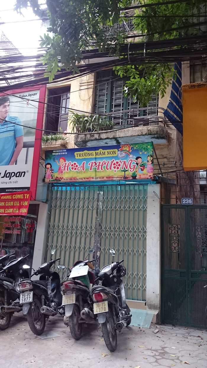 Chông gai con đường đến lớp của trẻ mầm non thành phố ảnh 1