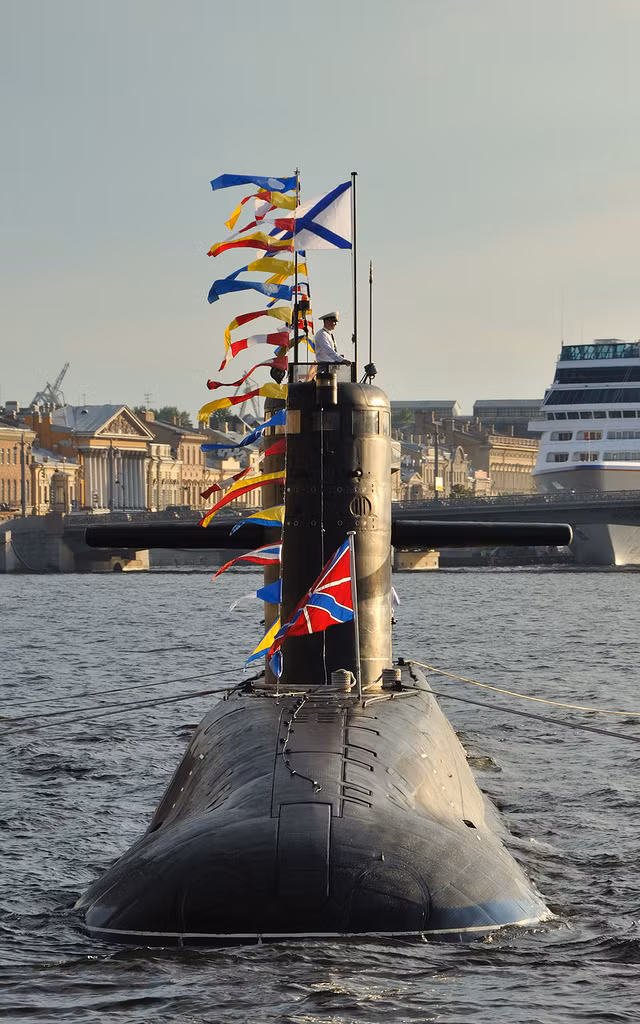 Trung Quốc muốn mua tàu ngầm thông thường AIP lớp Amur/Lada của Nga