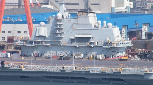 Tàu sân bay Liêu Ninh, Hải quân Trung Quốc (nguồn mạng sịna Trung Quốc) Tàu sân bay Liêu Ninh, Hải quân Trung Quốc (nguồn mạng sịna Trung Quốc)