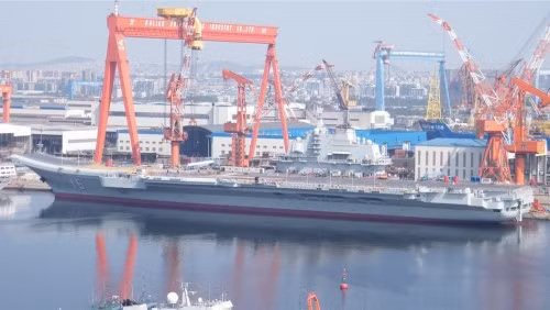 Tàu sân bay Liêu Ninh, Hải quân Trung Quốc (nguồn mạng sịna Trung Quốc)