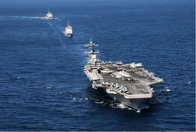 Biên đội tàu sân bay động cơ hạt nhân USS George H.W. Bush CVN-77 của Hải quân Mỹ Biên đội tàu sân bay động cơ hạt nhân USS George H.W. Bush CVN-77 của Hải quân Mỹ