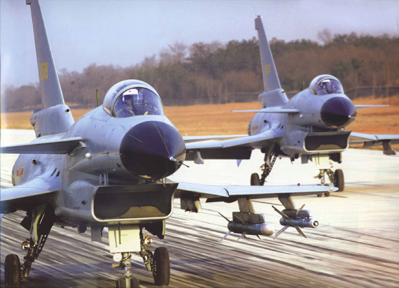 Máy bay chiến đấu J-10 Trung Quốc