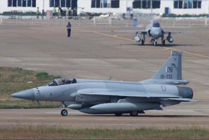 Máy bay chiến đấu JF-17 Không quân Pakistan