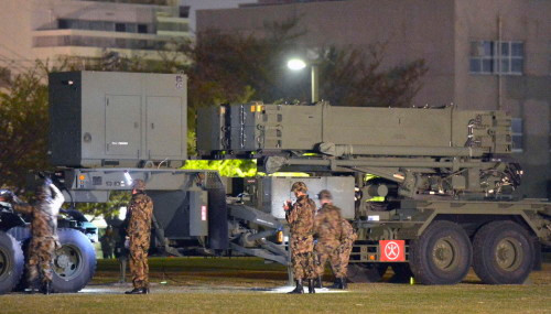 Nhật Bản triển khai hệ thống tên lửa phòng không Patriot-3 sẵn sàng đánh chặn tên lửa từ CHDCND Triều Tiên (ảnh tư liệu) Nhật Bản triển khai hệ thống tên lửa phòng không Patriot-3 sẵn sàng đánh chặn tên lửa từ CHDCND Triều Tiên (ảnh tư liệu)