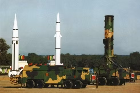 Tên lửa đạn đạo dòng Đông Phong, Quân đội Trung Quốc