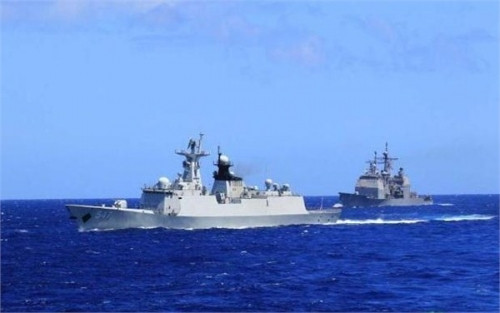 Năm 2013, tàu chiến Hải quân Trung Quốc thăm Hawaii và tập trận chung với Hải quân Mỹ (ảnh minh họa) Năm 2013, tàu chiến Hải quân Trung Quốc thăm Hawaii và tập trận chung với Hải quân Mỹ (ảnh minh họa)