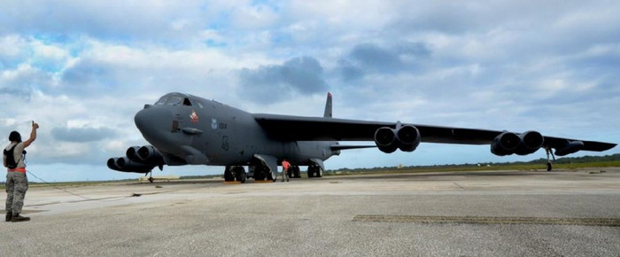 Máy bay ném bom chiến lược B-52 Mỹ