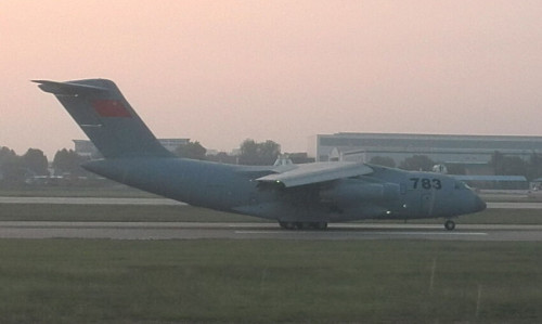 Máy bay vận tải nguyễn mẫu Y-20 thứ ba số hiệu 783 Trung Quốc Máy bay vận tải nguyễn mẫu Y-20 thứ ba số hiệu 783 Trung Quốc