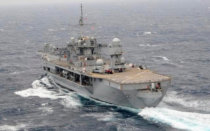 Tàu chỉ huy đổ bộ USS Blue Ridge (AGC-2), Hạm đội 7, Hải quân Mỹ