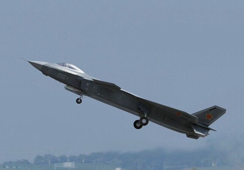 Máy bay chiến đấu J-20 số hiệu 2012 Trung Quốc