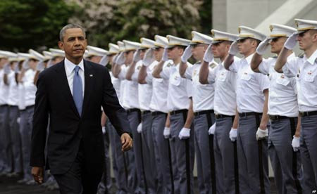 Tổng thống Mỹ Barack Obama đến trường quân sự West Point dự lễ tốt nghiệp năm 2014 (ảnh tư liệu) Tổng thống Mỹ Barack Obama đến trường quân sự West Point dự lễ tốt nghiệp năm 2014 (ảnh tư liệu)