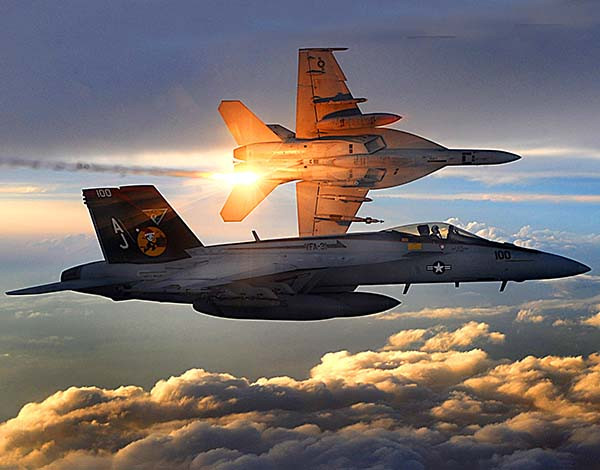 Máy bay chiến đấu F/A-18 Super Hornet Hải quân Mỹ không kích Iraq Máy bay chiến đấu F/A-18 Super Hornet Hải quân Mỹ không kích Iraq