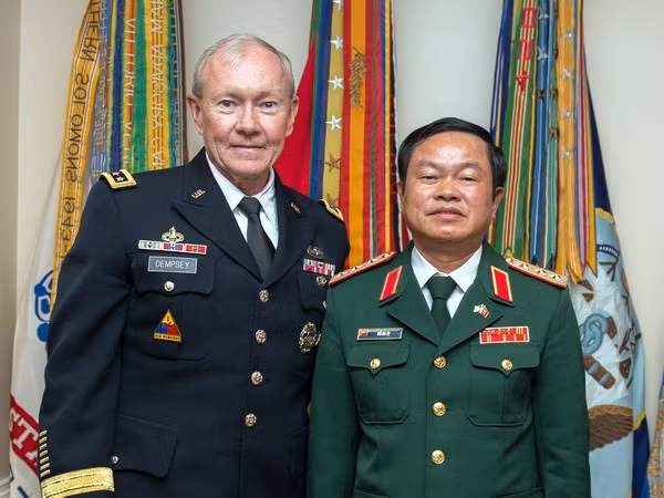 Việt-Mỹ tăng cường quan hệ quân sự Việt-Mỹ tăng cường quan hệ quân sự