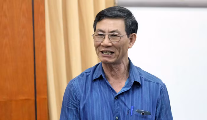 PGS. Vũ Quang Hiển. Ảnh Xuân Trung PGS. Vũ Quang Hiển. Ảnh Xuân Trung