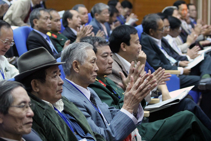 Các nhà sử học tại Đại hội sáng nay. Các nhà sử học tại Đại hội sáng nay.