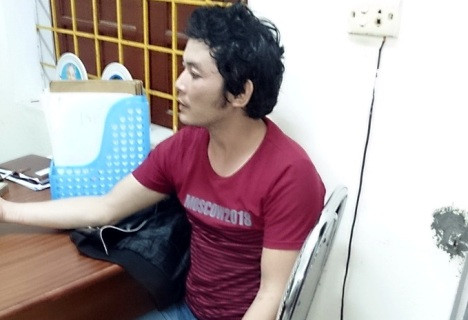 Đối tượng Phan Công Cường tại cơ quan điều tra (ảnh TTO)