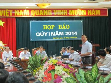 Trong cuộc họp chiều ngày 16/4 về vụ việc tại Bắc Sơn đã có đầy đủ các ban ngành liên quan của tỉnh Hà Tĩnh, huyện Thạch Hà và chính quyền xã Bắc Sơn Trong cuộc họp chiều ngày 16/4 về vụ việc tại Bắc Sơn đã có đầy đủ các ban ngành liên quan của tỉnh Hà Tĩnh, huyện Thạch Hà và chính quyền xã Bắc Sơn