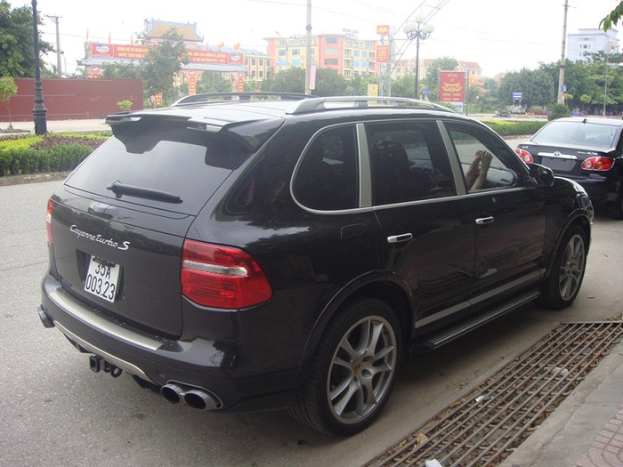 Giá của nó vào khoảng 7 tỷ đồng Việt Nam Giá của nó vào khoảng 7 tỷ đồng Việt Nam