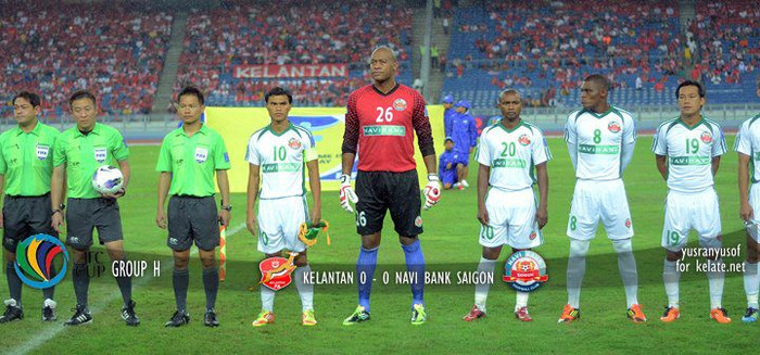 Navibank Sài Gòn đến làm khách trên sân của CLB Kelantan (ĐKVĐ Malaysia) mà không có sự phục vụ của hai cầu thủ quan trọng là tiền đạo Quang Hải và thủ môn Thế Anh. Tuy nhiên, nhìn vào đội hình ra sân của Navibank SG, có thể thấy, HLV Phạm Công Lộc đã tung ra đội hình mạnh nhất của mình với hy vọng giành trọn 3 điểm. Navibank Sài Gòn đến làm khách trên sân của CLB Kelantan (ĐKVĐ Malaysia) mà không có sự phục vụ của hai cầu thủ quan trọng là tiền đạo Quang Hải và thủ môn Thế Anh. Tuy nhiên, nhìn vào đội hình ra sân của Navibank SG, có thể thấy, HLV Phạm Công Lộc đã tung ra đội hình mạnh nhất của mình với hy vọng giành trọn 3 điểm.