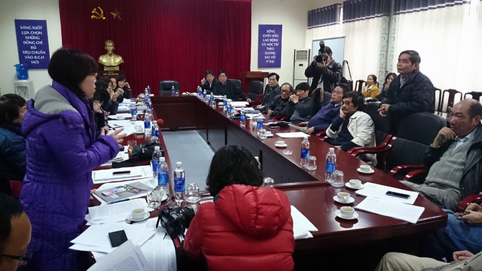 Lãnh đạo, giảng viên Trường Đại học Sân khấu điện ảnh bức xúc trước việc 15 ngành của trường bị dừng tuyển sinh. Ảnh Xuân Trung Lãnh đạo, giảng viên Trường Đại học Sân khấu điện ảnh bức xúc trước việc 15 ngành của trường bị dừng tuyển sinh. Ảnh Xuân Trung