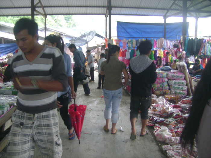 Đây cũng là nơi gặp gỡ và kết duyên cho nhiều cặp vợ chồng có quốc tịch khác nhau Đây cũng là nơi gặp gỡ và kết duyên cho nhiều cặp vợ chồng có quốc tịch khác nhau