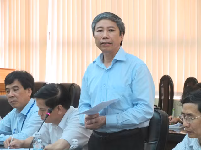 Ông Ngô Kim Khôi: Đề thi tốt nghiệp THPT sẽ không có thay đổi so với năm 2012. Ảnh Xuân Trung