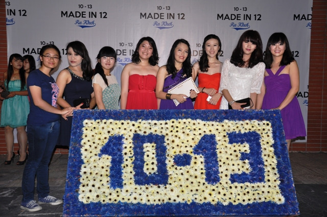 Khóa 2010-2013 theo nhận xét của thầy hiệu trưởng Phạm Văn Đại, là khóa có thành tích học tập tốt nhất.