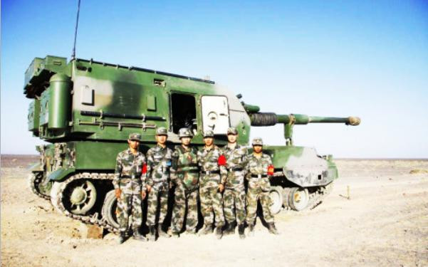 Tiểu đội pháo tự hành PLZ-05 155 mm của Quân đội Trung Quốc (nguồn mạng sina TQ) Tiểu đội pháo tự hành PLZ-05 155 mm của Quân đội Trung Quốc (nguồn mạng sina TQ)