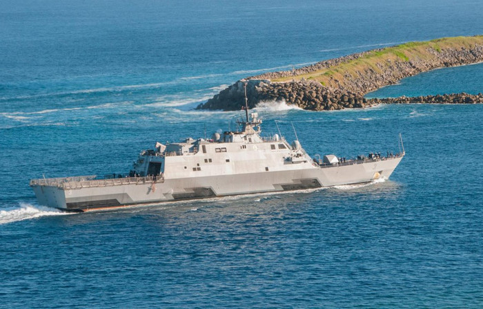 Tàu tuần duyên USS Fort Worth LCS 3 của Hải quân Mỹ Tàu tuần duyên USS Fort Worth LCS 3 của Hải quân Mỹ