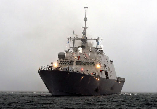 Tàu tuần duyên USS Fort Worth LCS 3 của Hải quân Mỹ Tàu tuần duyên USS Fort Worth LCS 3 của Hải quân Mỹ