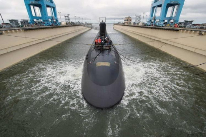 Tàu ngầm hạt nhân tấn công USS John Warner SSN 785 lớp Virginia của Hải quân Mỹ