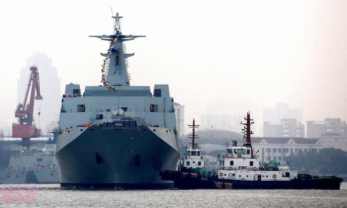 Ngày 22 tháng 1 năm 2015, tàu đổ bộ cỡ lớn Type 071 thứ tư hạ thủy