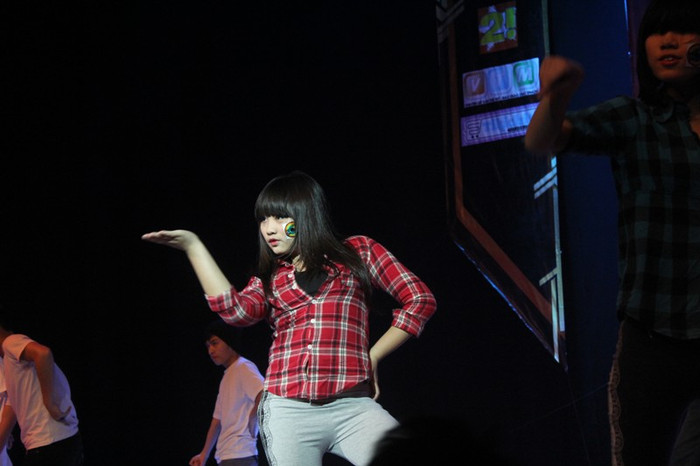 Move it 2012 bao gồm cả những học sinh THPT hay THCS vẫn có thể tham gia. Move it 2012 bao gồm cả những học sinh THPT hay THCS vẫn có thể tham gia.